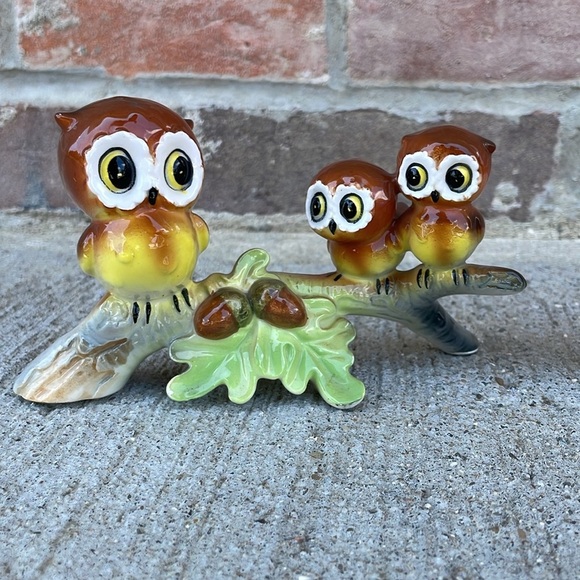Vintage Norcrest Owl Family on an Acorn Tree Branch - Picture 2 of 9